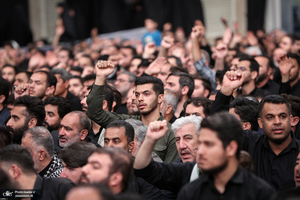 مراسم عزاداری شب تاسوعای حسینی در حسینیه امام خمینی