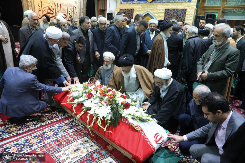 مراسم تشییع مرحوم حجت الاسلام و المسلمین حسینعلی نیری