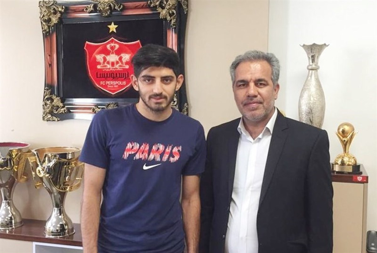 مهدی ترابی در پرسپولیس ماندنی شد+ عکس