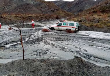 آغاز سومین روز جست و جوی نوجوان مفقود شده در سیلاب خواف