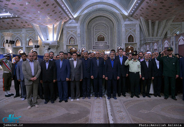 تجدید میثاق استاندار البرز و جمعی از مدیران این استان با آرمان های حضرت امام خمینی(س)