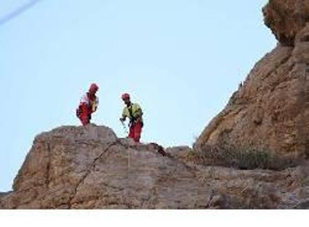 امدادگران هلال احمر اصفهان به کمک 183 حادثه دیده شتافتند