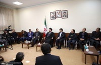 دیدارمدیران و جمعی از اعضای تحریه موسسه مطبوعاتی ایران و خبرگزاری ایرنا با سید حسن خمینی