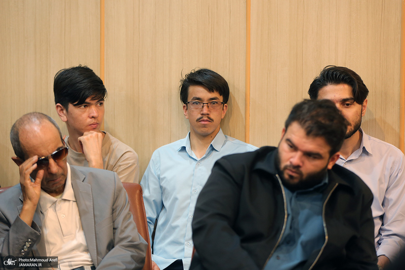 رونمایی و بررسی سه کتاب محمدجواد ظریف