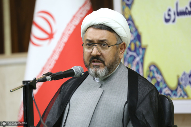 Dr. Komsari highlights scholarly contributions, political struggles and historical impact of the martyred Ayatollah Seyyed Mostafa Khomeini