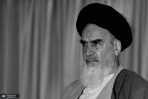 امام چگونه در روز عاشورا برای سیدالشهدا(س) عزاداری می‌کردند؟