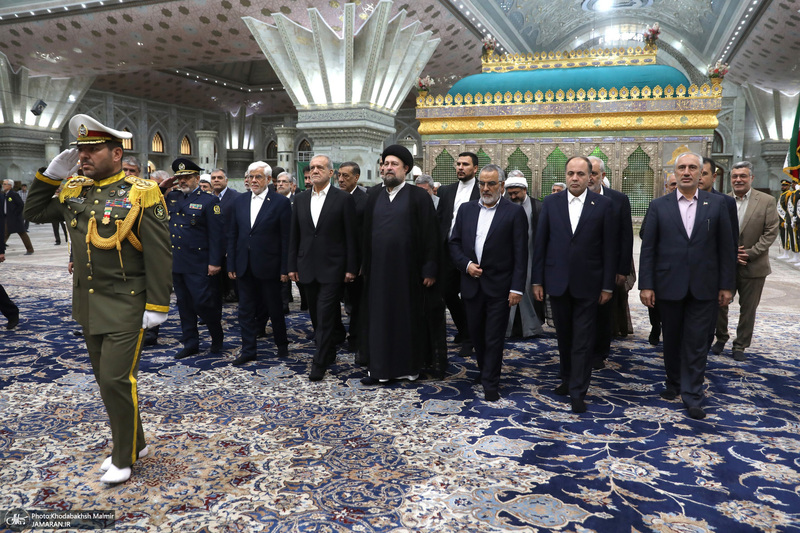 تجدید میثاق رئیس‌جمهور و اعضای دولت با آرمان‌های حضرت امام خمینی (س) - 2