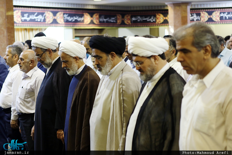 نماز عید فطر در حسینیه شماره 2 جماران