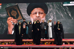 اجتماع باشکوه نوجوانان آرمانی لشکر قدس در حرم مطهر امام خمینی (س)-2