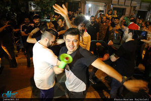 شادی مردم پس از پیروزی تیم‌ ملی مقابل مراکش-1