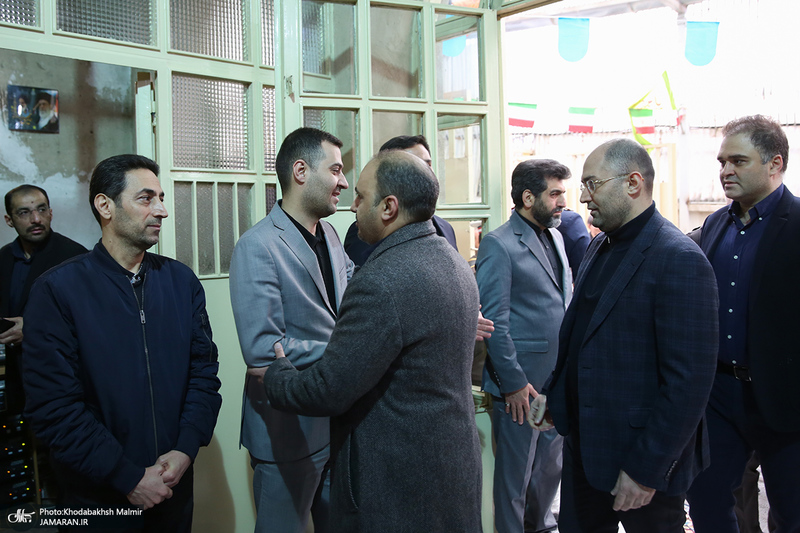 مراسم تشییع مرحوم حسن غفوری فرد از حسینیه جماران