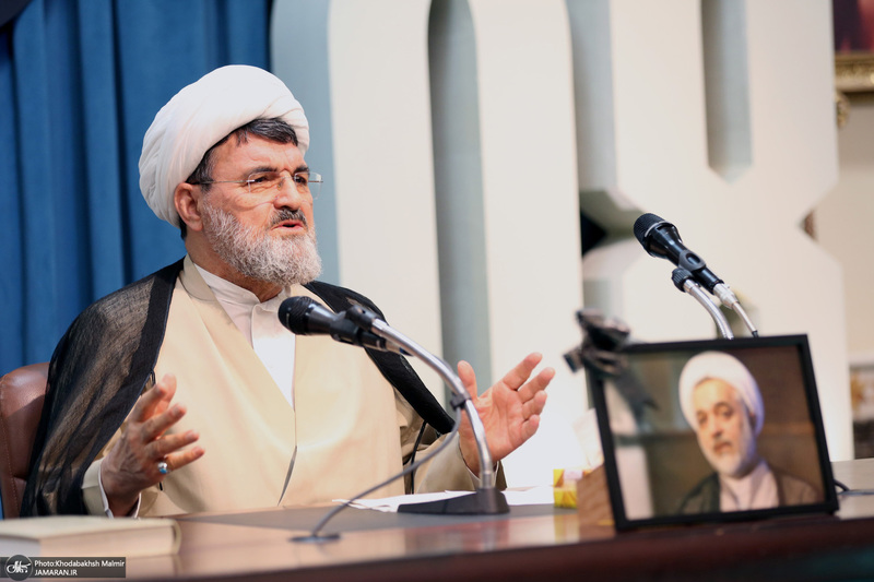 مراسم بزرگداشت محمدعلی جماعتی در حسینیه شماره 2 جماران - 2