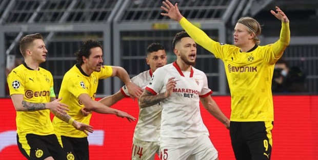 لیگ قهرمانان اروپا و یک اتفاق عجیب؛ 3 بار استفاده از "ویدیوچک" در 6 دقیقه! 
