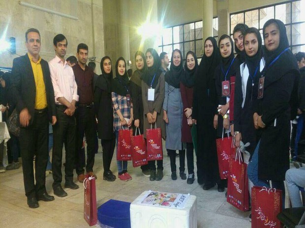 دانش آموزان گتوندی در جشنواره ملی فجر درخشیدند