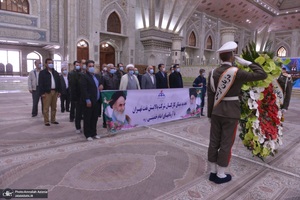 تجدید میثاق وزارتخانه ها، اصناف، نهادها و سازمان ها با آرمان های امام خمینی(س) - 4