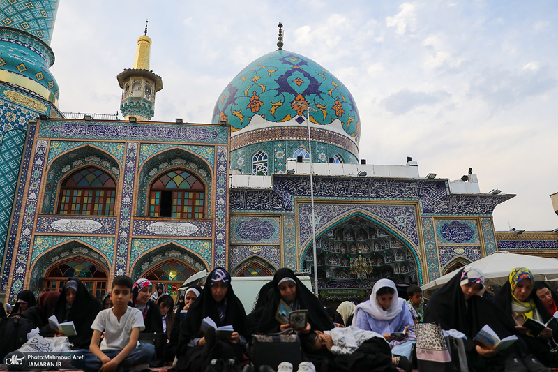 مراسم دعای عرفه در حرم مطهر امامزاده صالح (ع) تجریش