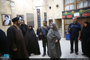 بازدید حجت الاسلام و المسلمین سید محمود دعایی از بیت امام در نجف