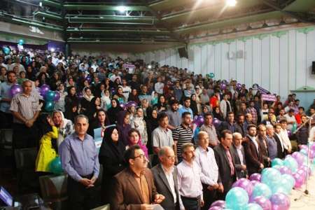 جشن حامیان و هواداران رئیس جمهوری منتخب در دزفول برگزار شد