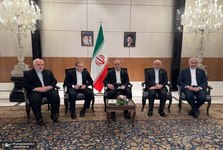 پزشکیان: گفت‌وگوهای سازنده با بانک توسعه بریکس داشتیم/ با ولیعهد امارات گفت‌وگوی خوبی داشتیم و قرار شد گذشته را کنار بگذاریم و آینده خوبی بسازیم/ حمایت از الحاق ایران به سازمان تجارت جهانی از موضوعاتی بود که در اجلاس بریکس مورد توجه قرار گرفت
