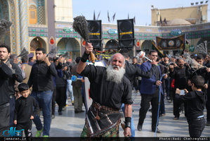 دسته عزاداری خادمان حرم حضرت معصومه ( س) در روز شهادت امام رضا (ع)