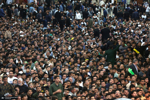 حضور شخصیت‌های سیاسی و مسئولان کشوری و لشکری در مراسم سالگرد ارتحال حضرت امام خمینی (س) -3