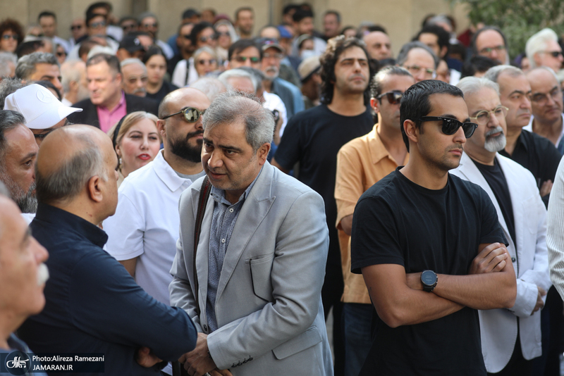 مراسم تشییع ناصر تقوایی