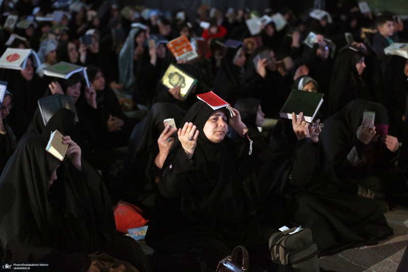 احیای شب بیست و یکم ماه مبارک رمضان درحرمطهر امام خمینی (س) - 2