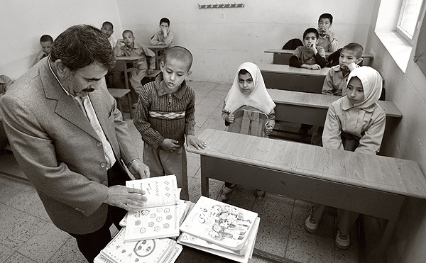 رتبه بندی معلمان در سال ۹۶ ادامه پیدا می کند