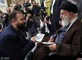 دیدار جمعی از شاعران و اهالی فرهنگ و ادب با رهبر معظم انقلاب