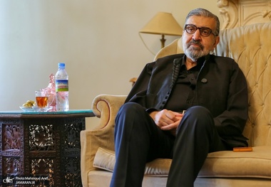 صادق خرازی: قدر قالیباف را بدانید؛ به او ظلم نکنید!