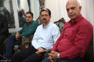 دیدار مدیر و معاونین روزنامه اطلاعات با سید حسن خمینی