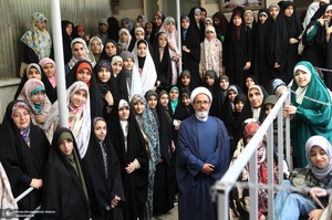بازدید جمعی از اعضای باشگاه منتظران بنیاد حضرت مهدی موعود (عج) از جماران