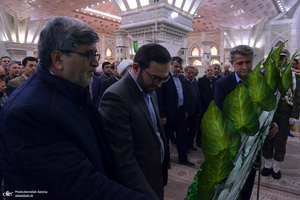 تجدید میثاق اصناف، نهادها، سازمان ها و اقشار مختلف مردم با آرمان های امام خمینی(س)- 2