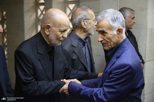 مجلس بزرگداشت خواهر هادی خانیکی