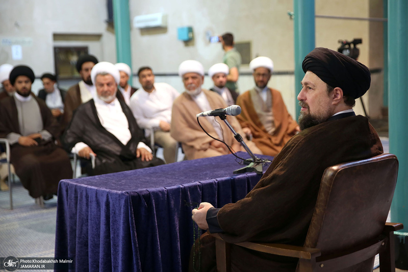 دیدار جمعی از طلاب حوزه علمیه نجف اشرف با سید حسن خمینی‎