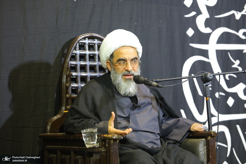 احیای شب بیست و یکم ماه مبارک رمضان در تکیه حاج سید حسن قم