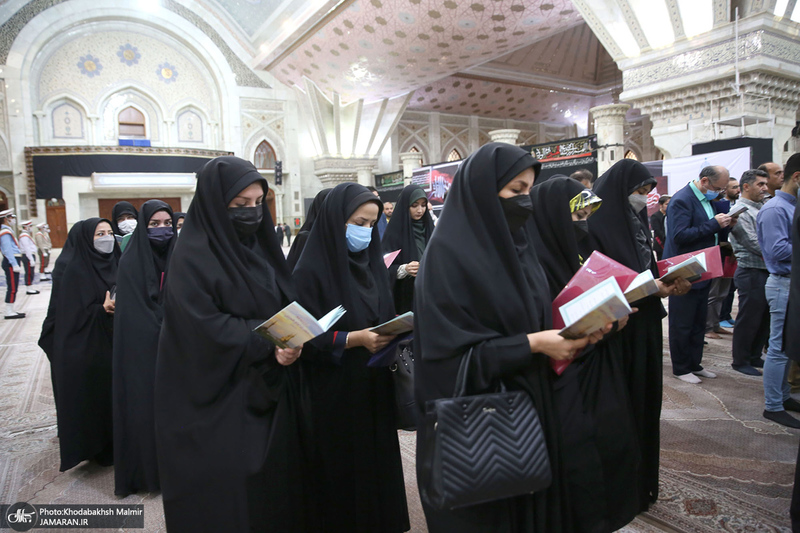 تجدید میثاق رئیس و کارکنان موسسه‎ تنظیم و نشر آثار امام خمینی با آرمان های بنیانگذار جمهوری اسلامی