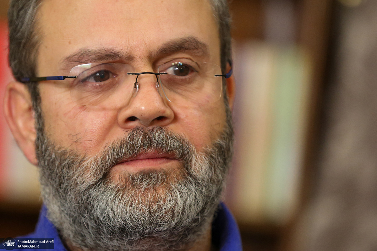 نماینده حزب الله لبنان در تهران: با انتقال سوخت ایران تحریم لبنان شکسته شد