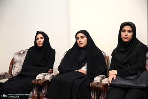 دیدار جمعی از اعضای حزب وحدت و همکاری ملی با سید حسن خمینی