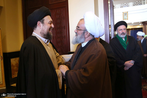 حاشیه تجدید میثاق اعضای مجلس خبرگان رهبری با آرمان های امام خمینی (س)