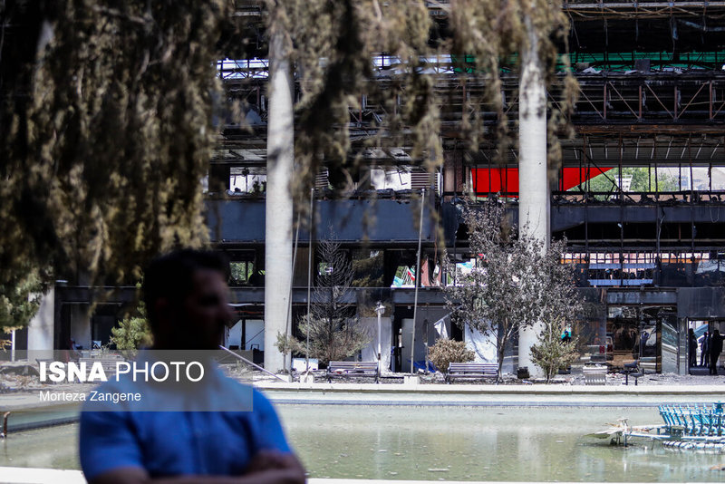 تصاویری از ساختمان شیشه‌ای سازمان صدا و سیما پس از تجاوز وحشیانه رژیم صهیونیستی