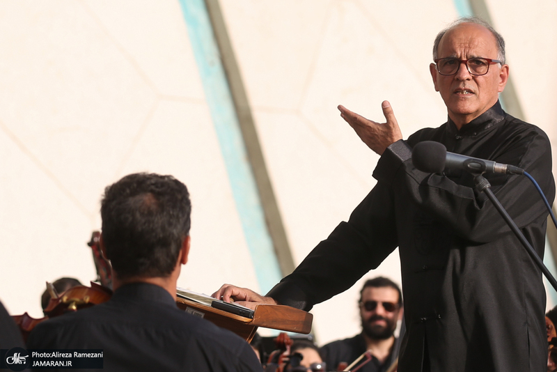 اجرای ارکستر سمفونیک تهران در برج آزادی