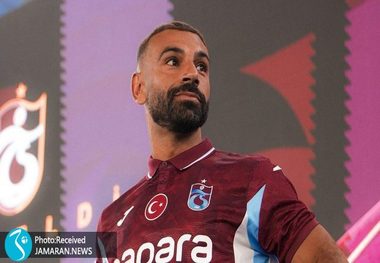 ویدیو| هدیه ویژه شهردار به صلاح در بدو ورود به ترکیه