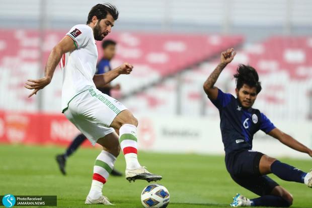 کریم انصاری فرد به هلند می رود