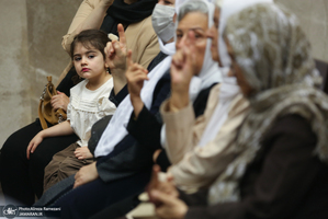 مراسم بزرگداشت امام خمینی(س) در آدریان زرتشتیان