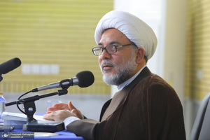 نشست‌ فقه پژوهی با موضوع رجوع مسلمان به محاکم دولت‌های غیر اسلامی