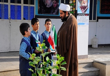 6هزاردانش آموزخوزستانی در مدارس حوزه علمیه درس می خوانند