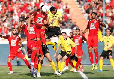 اول پرسپولیس – سپاهان، بعد دربی تهران