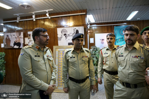 بازدید جمعی از اساتید و دانشجویان دانشگاه دفاع ملی پاکستان از جماران