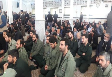 دانش آموزان و معلمان نظرآبادی در مسیر نور به حضرت حق پیوستند